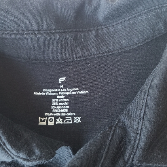 #57 Fabletics Men's Black Polo Shirt Size M - Picture 4 of 8